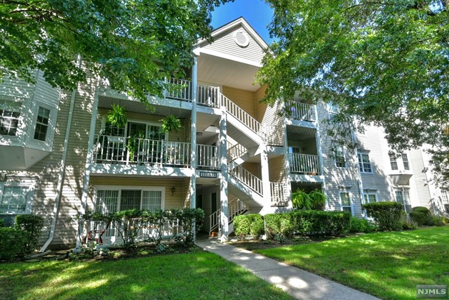 front view of house with a yard