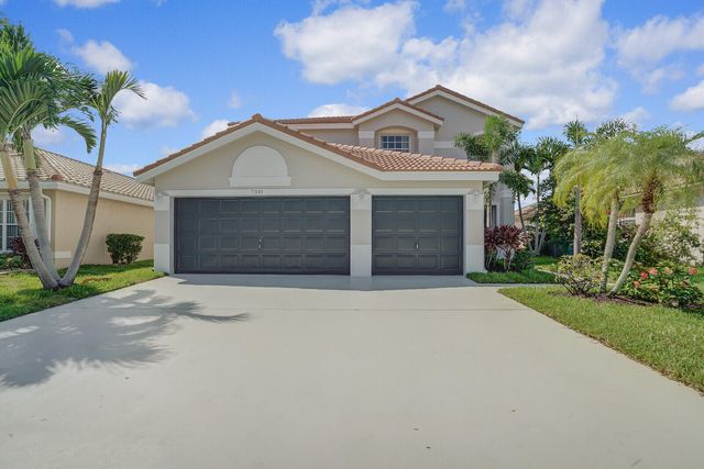 $729,000 | 7349 Chesapeake Circle | Boynton Beach