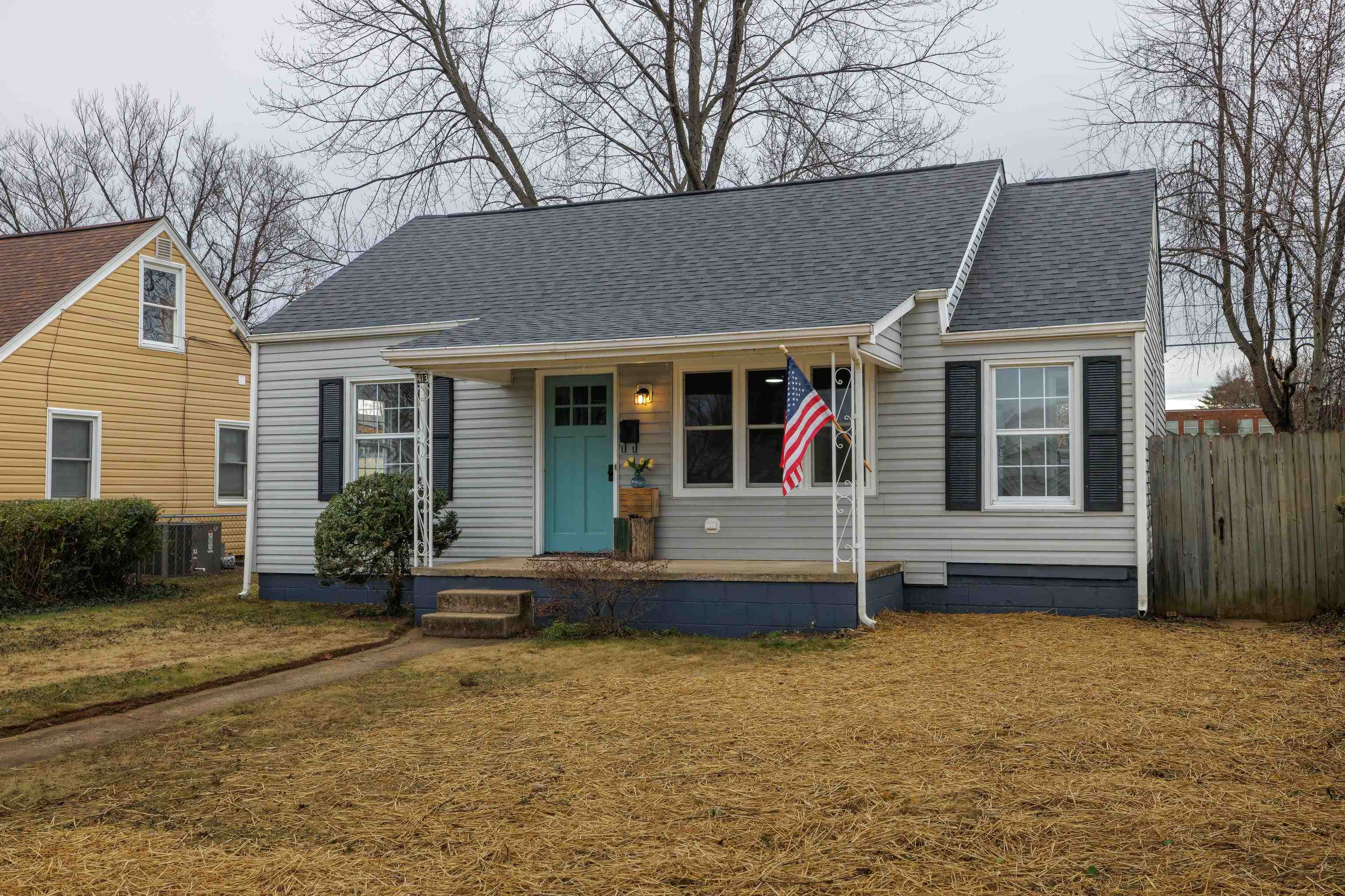 a view of house with outdoor space