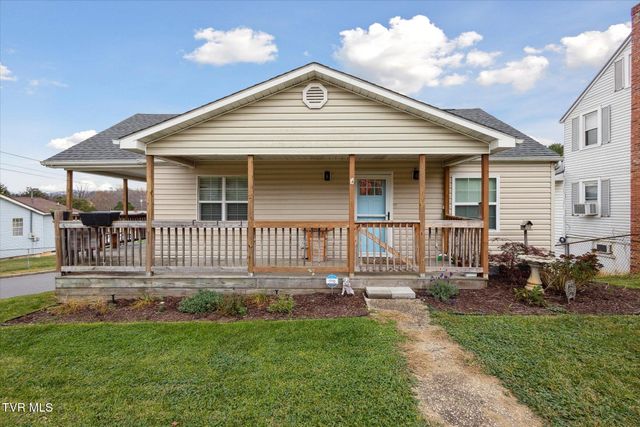 $189,000 | 906 King Springs Road | Johnson City