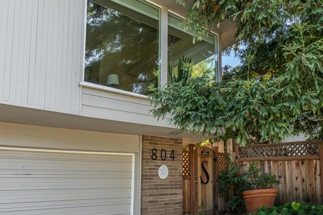 $1,450,000 | 804 Capitola Avenue | Capitola