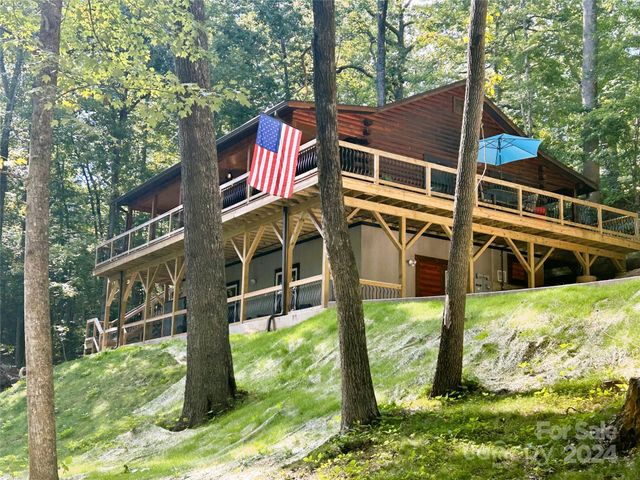 $459,000 | 229 Seton Road | Lake Lure