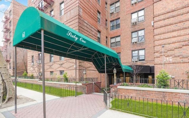 $350,000 | 61 Oliver Street, Unit 2V | Bay Ridge