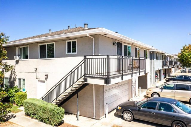 $495,000 | 204 Coy Drive, Unit 4 | San Jose