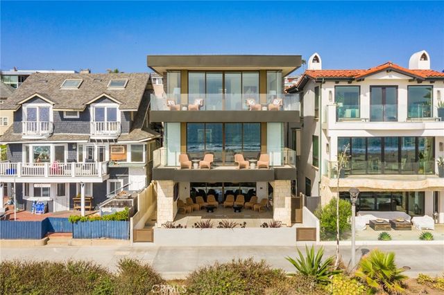 $135,000 | 716 The Strand | Manhattan Beach Sand