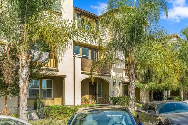 $734,000 | 1601 West Walnut Street, Unit 60 | Central Santa Ana