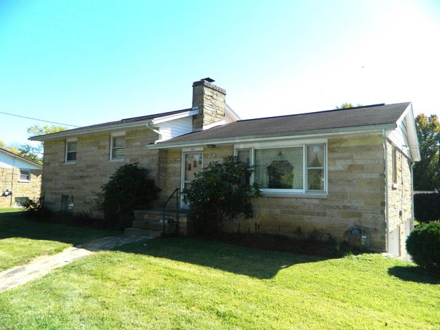 $289,900 | 431 West Walls Drive | Perry Township - Monroe County