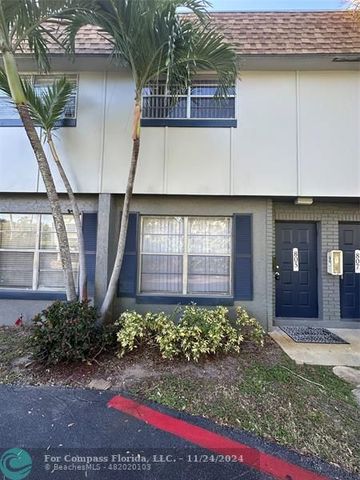 $2,200 | 805 Northwest 46th Avenue, Unit 85 | East Plantation