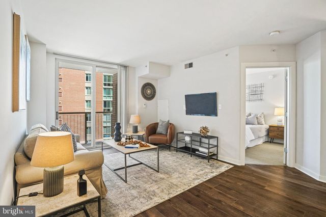 $499,900 | 1000 New Jersey Avenue Southeast, Unit 602 | Navy Yard