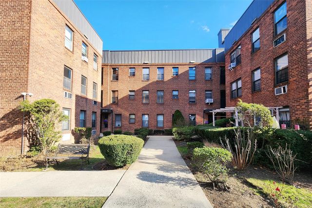 $250,000 | 215-43 48th Avenue, Unit 3B | Bayside