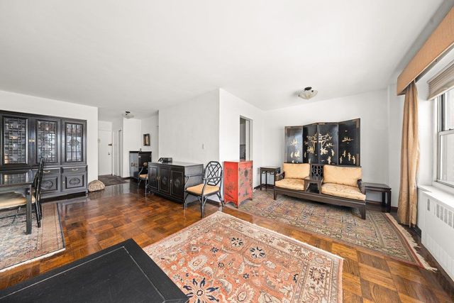 $745,000 | 440 East 79th Street, Unit 14J | Upper East Side