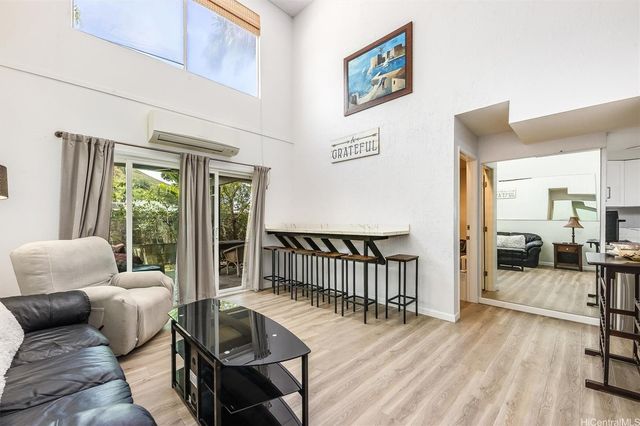 $1,395,000 | 599 Keolu Drive, Unit B | Kukilakila