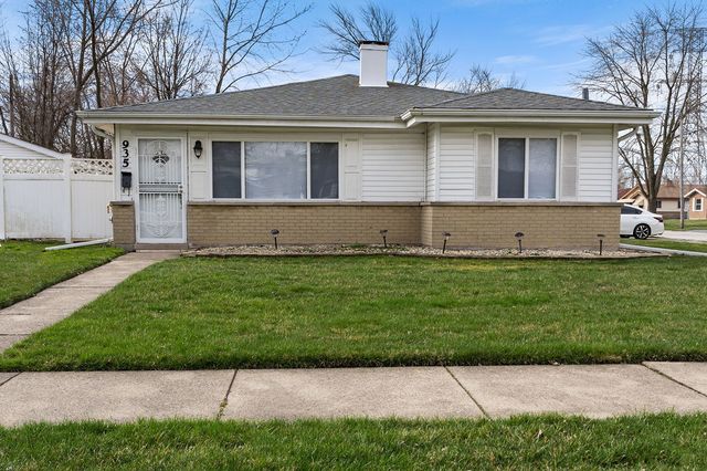 $180,000 | 935 William Street | Calumet City