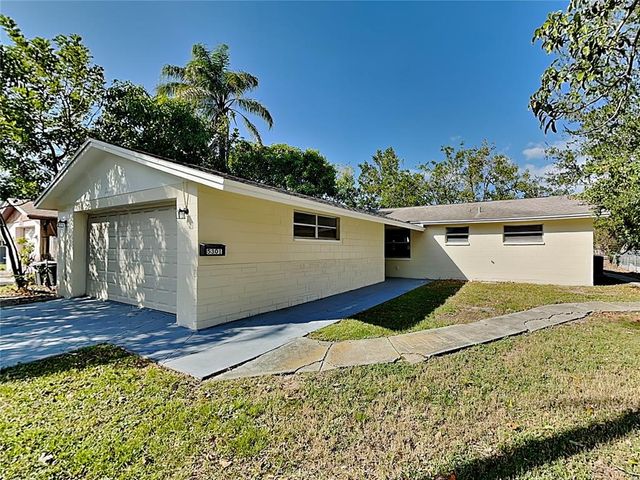 $365,000 | 5301 82nd Avenue North | Pinellas Park