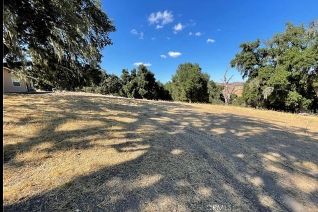 $279,000 | 9970 Bluegill Drive | Lake Nacimiento