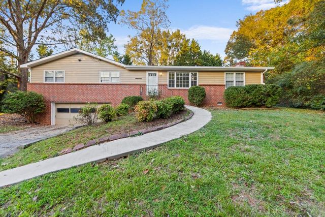 $2,295 | 2443 Swanson Court Northeast | East Cobb