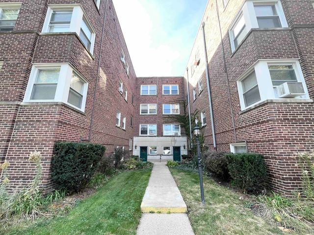 $97,000 | 7224 North Claremont Avenue, Unit F1 | West Rogers Park