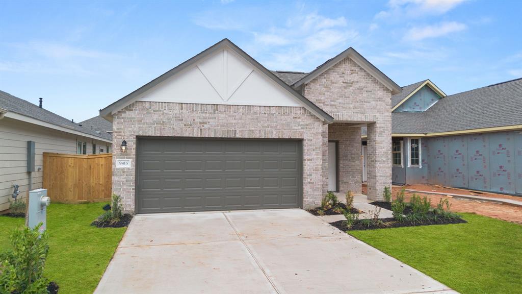 Welcome home to 9415 Hard Rock Road located in the community of Stonebrooke zoned to Conroe ISD.