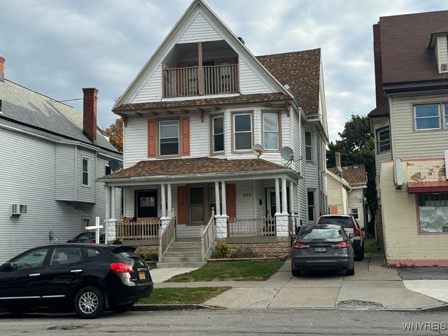 $334,900 | 937 Niagara Street | Prospect Porter