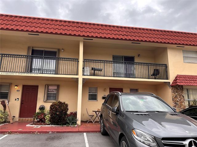 $215,000 | 4136 Southwest 65th Avenue, Unit 75 | Davie