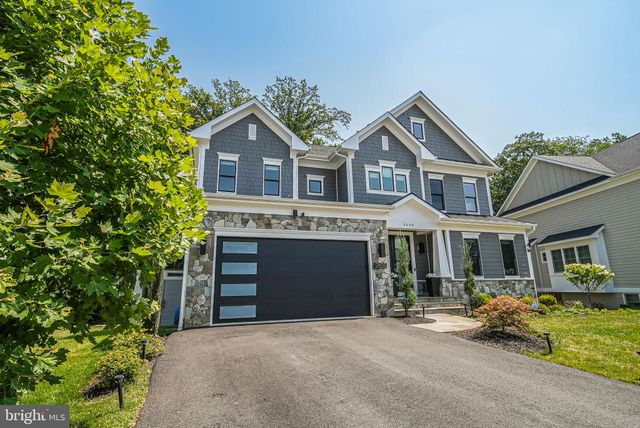 $1,950,000 | 9690 Parkland Meadow Lane | Oakton