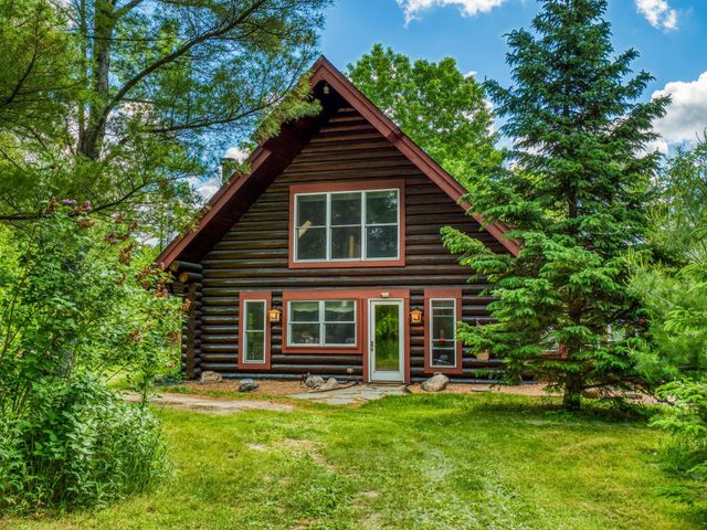 $279,500 | 54516 Sandy River Drive | Clover Township - Clearwater County