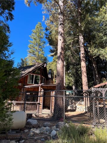 $2,700 | 53280 Hillsdale Street | Idyllwild-Pine Cove