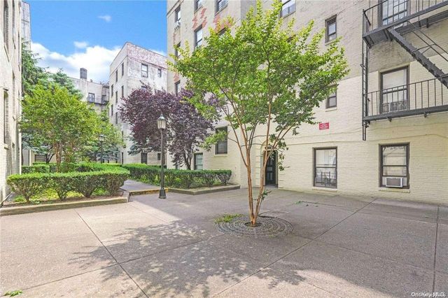 $299,000 | 21-15 33rd Street, Unit 4G | Astoria