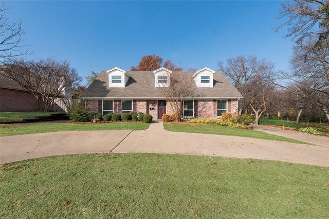 $359,900 | 409 Valley Drive | Rockwall