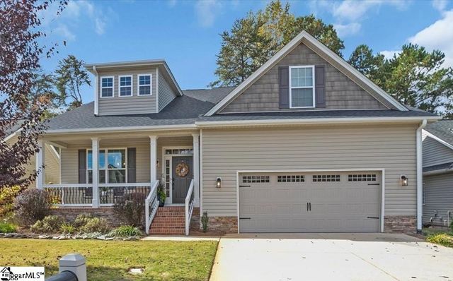 $559,000 | 515 Summitbluff Drive | Travelers Rest