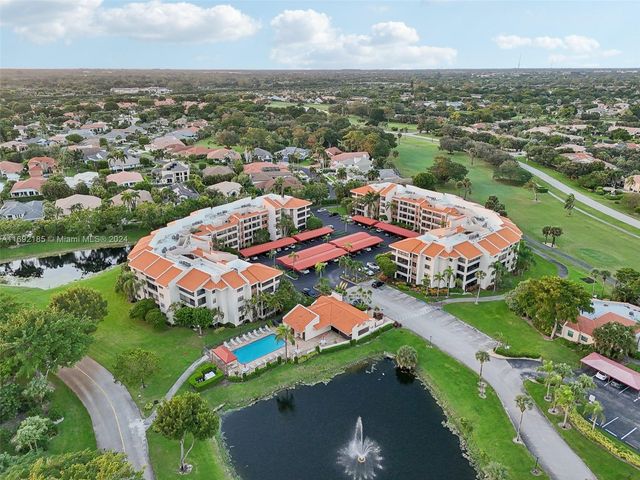 $2,900 | 7519 La Paz Boulevard, Unit 203 | Boca Pointe