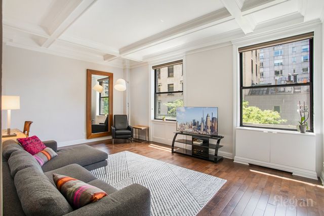 $850,000 | 545 West 111th Street, Unit 3C | Morningside Heights