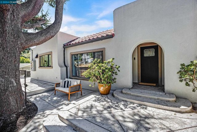 $2,449,000 | 430 Arlington Avenue | Thousand Oaks