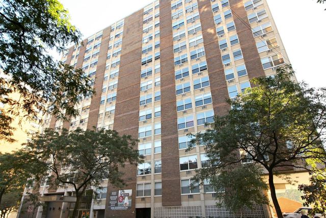 $3,500 | 3033 North Sheridan Road, Unit 701 | Lake View East