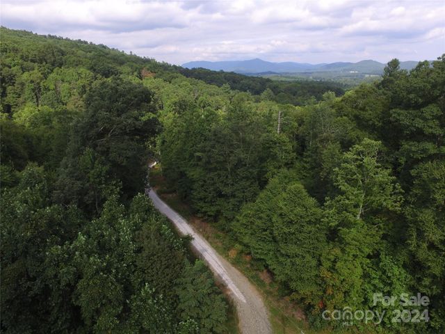 $220,000 | 625 Pond Road | Grassy Creek Township - Mitchell County