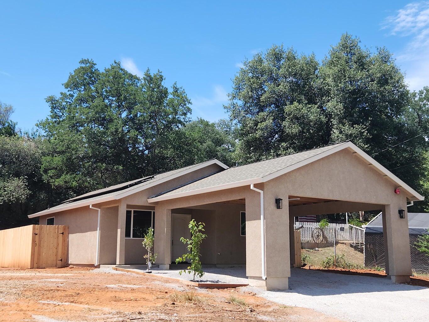 a view of a house and outdoor space