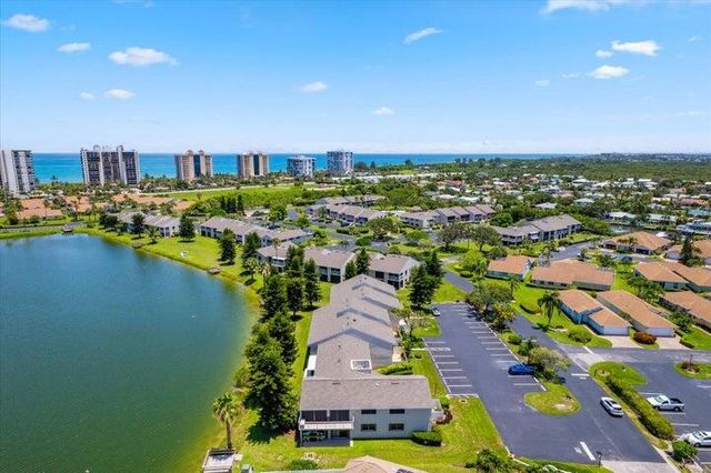 $339,900 | 3218 South Lakeview Circle, Unit 7204 | North Beach - St. Lucie County