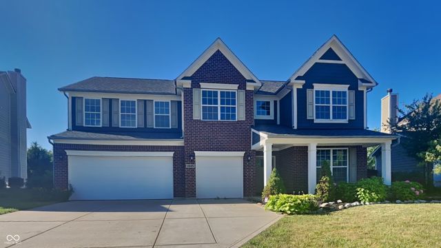 $465,000 | 10125 Pepper Tree Lane | Noblesville