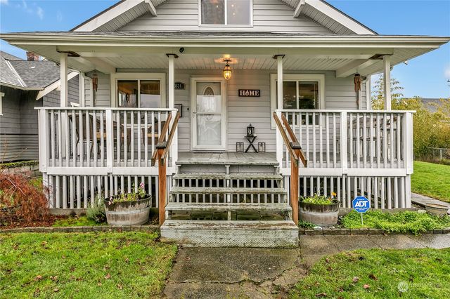 $459,888 | 3624 Tacoma Avenue South | South End