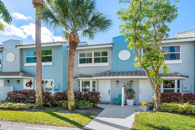 $3,300 | 980 Jeffery Street | Northeast Boca Raton