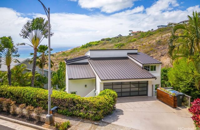 $2,950,000 | 5436 Poola Street | Waialae Iki