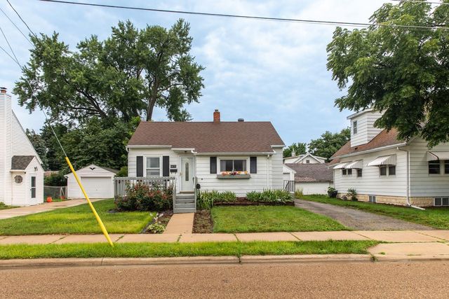 $220,000 | 1431 1st Street Southeast | Mayo Run