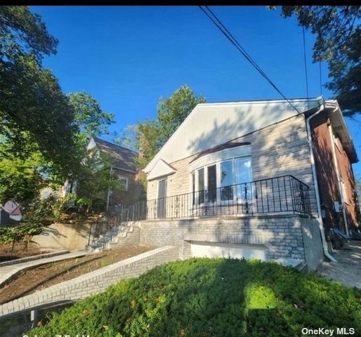 $2,099,000 | 85-49 Avon Street | Jamaica Estates