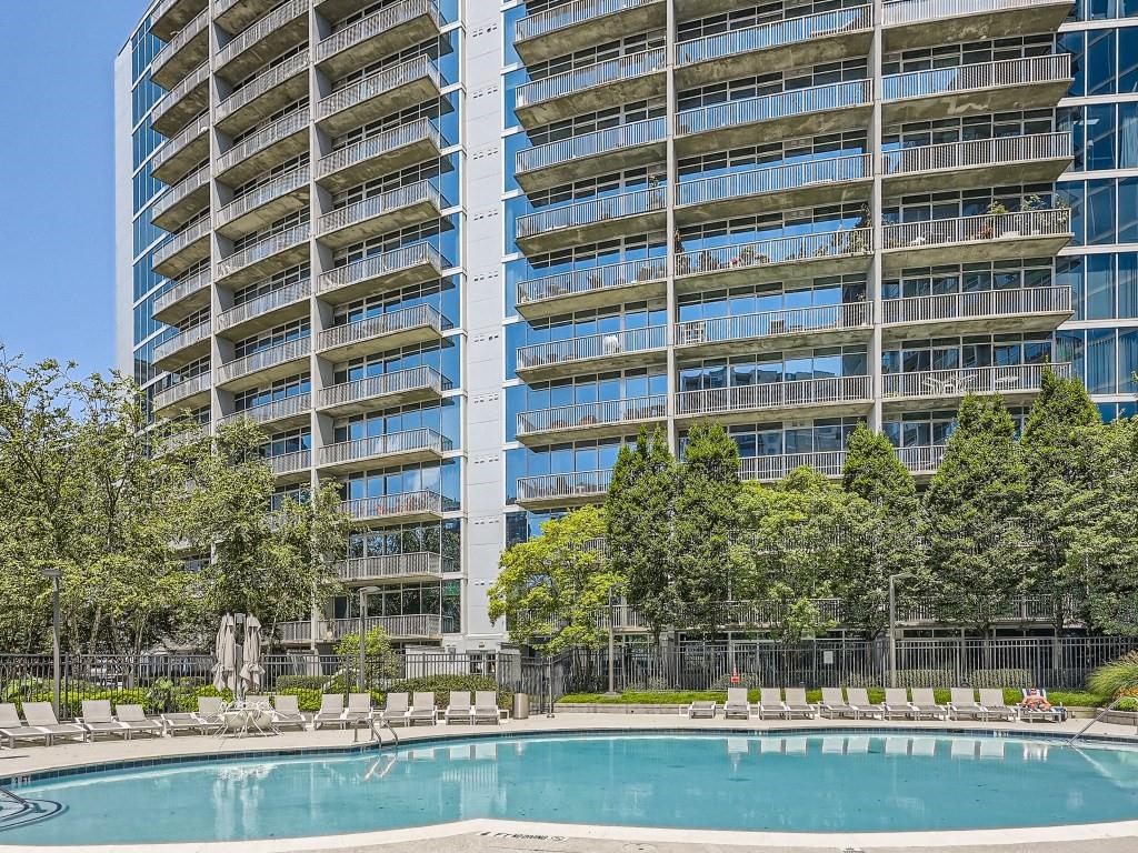 The Plaza Midtown - Apartments in Atlanta, GA