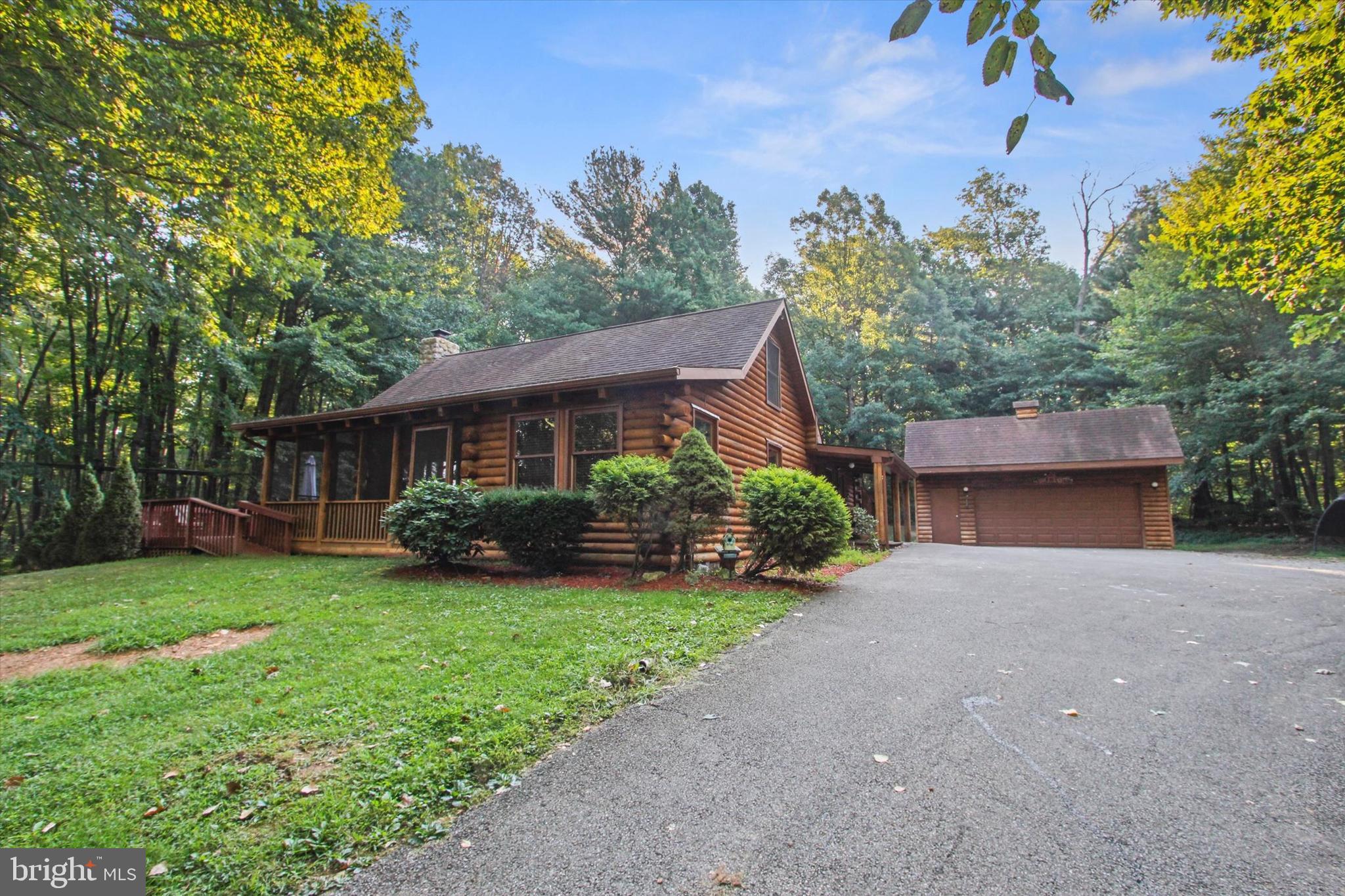 5260 Sinsheim Road, Spring Grove, PA 17362 Compass