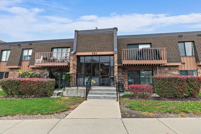 $224,000 | 721 Tipperary Court, Unit 1C | Schaumburg