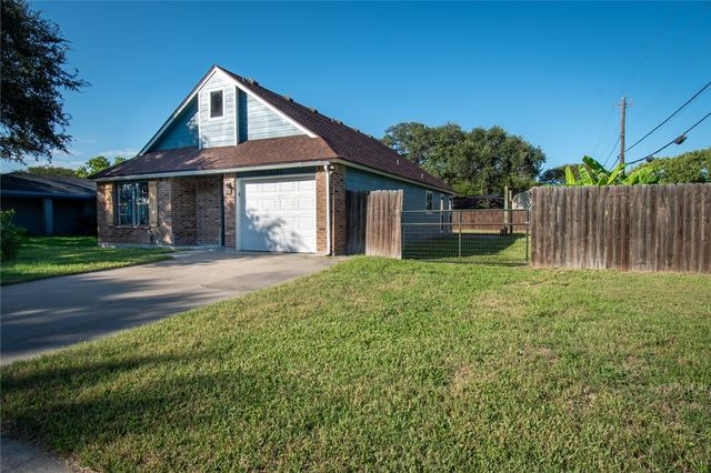 $245,000 | 1102 Ontario Drive | Flour Bluff