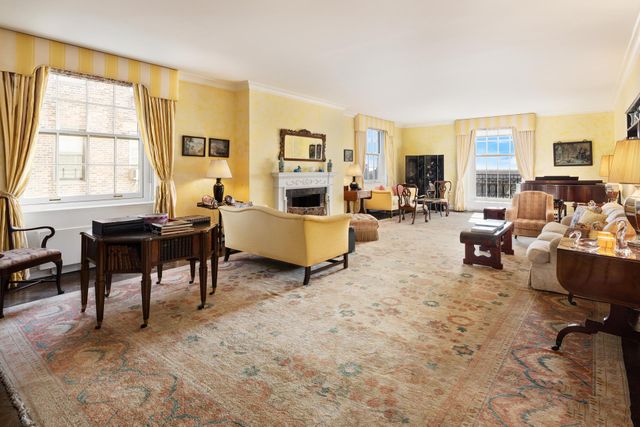 $9,995,000 | 120 East End Avenue, Unit 12B | Upper East Side