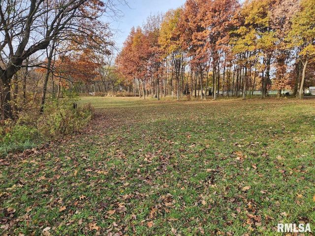 $170,000 | Lot 318-325 West & 3 W 19th Avenue | Coal Valley Township - Rock Island County