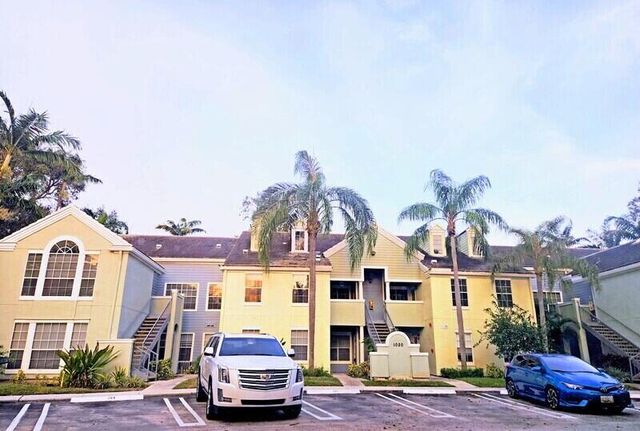 $242,500 | 1020 Crystal Way, Unit C | Delray Beach